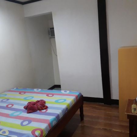 Adrian Travellers Inn El Nido Luaran gambar