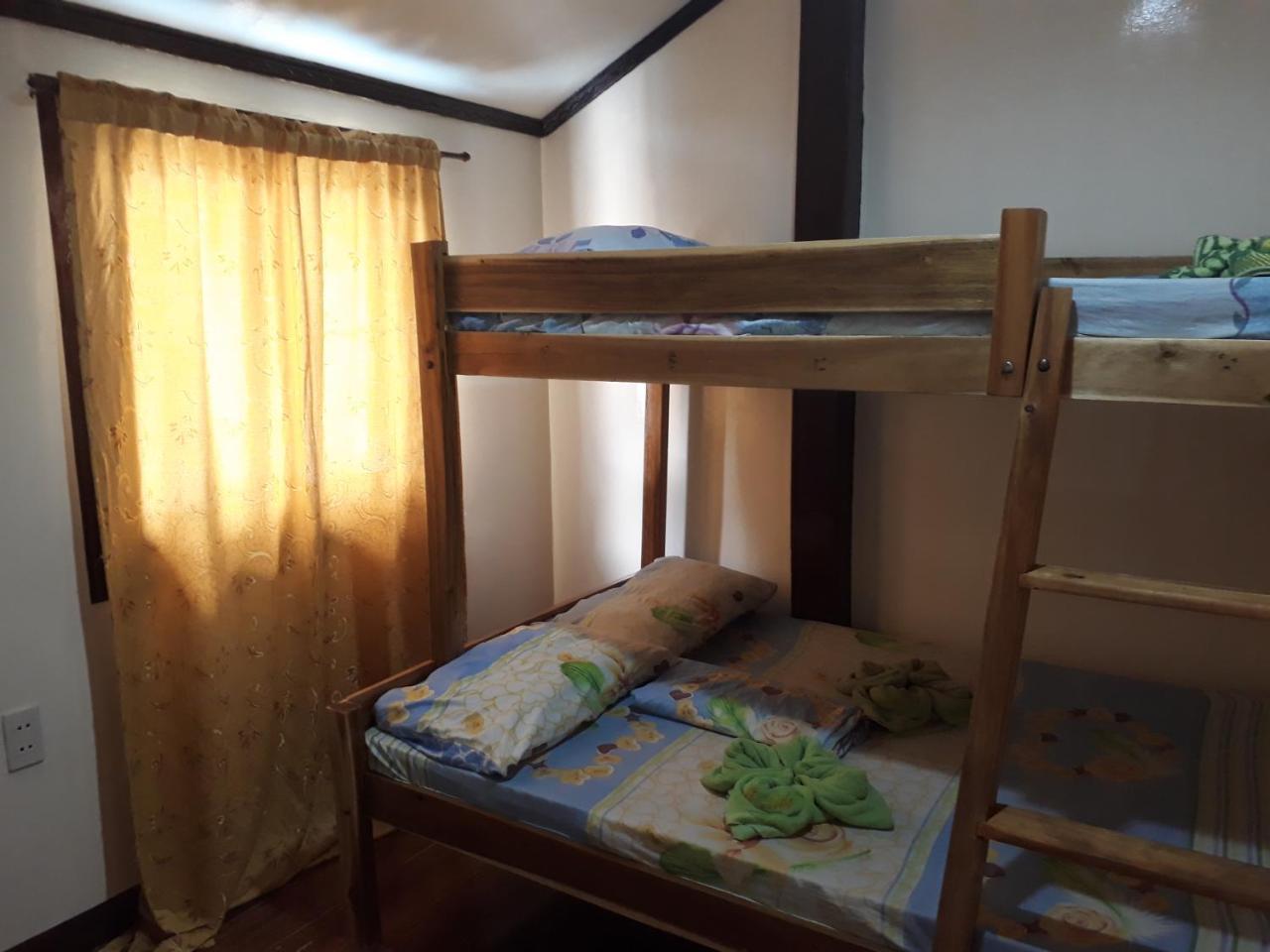 Adrian Travellers Inn El Nido Luaran gambar