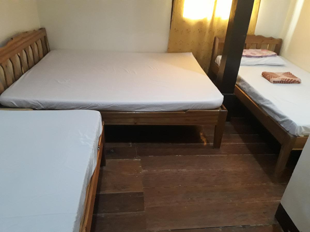 Adrian Travellers Inn El Nido Luaran gambar